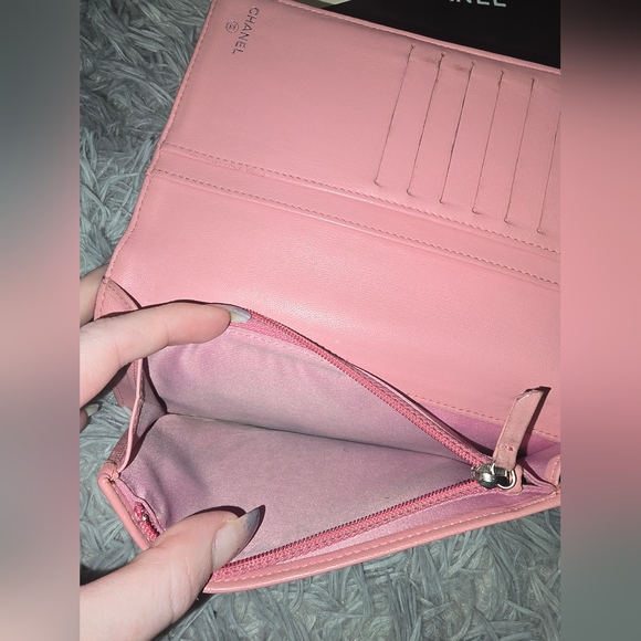 Chanel Camilla Flower Pink 💗 Long Wallet (EUC)(SEE PICS)(COMES WITH TAGS & BOX) - Picture 10 of 12